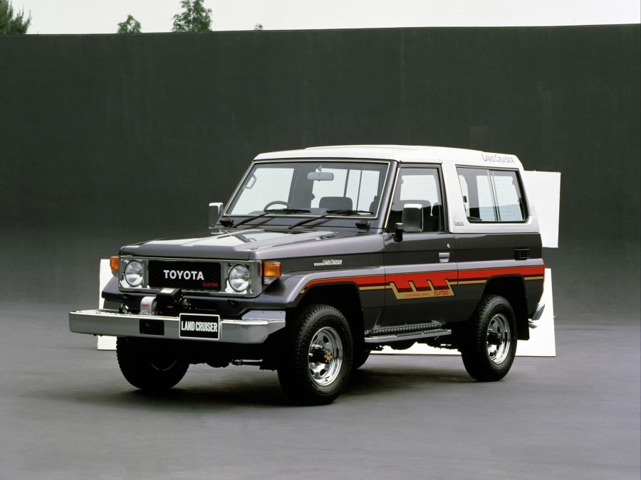  Toyota Land Cruiser 70 1985 года  (фото 2 из 30)